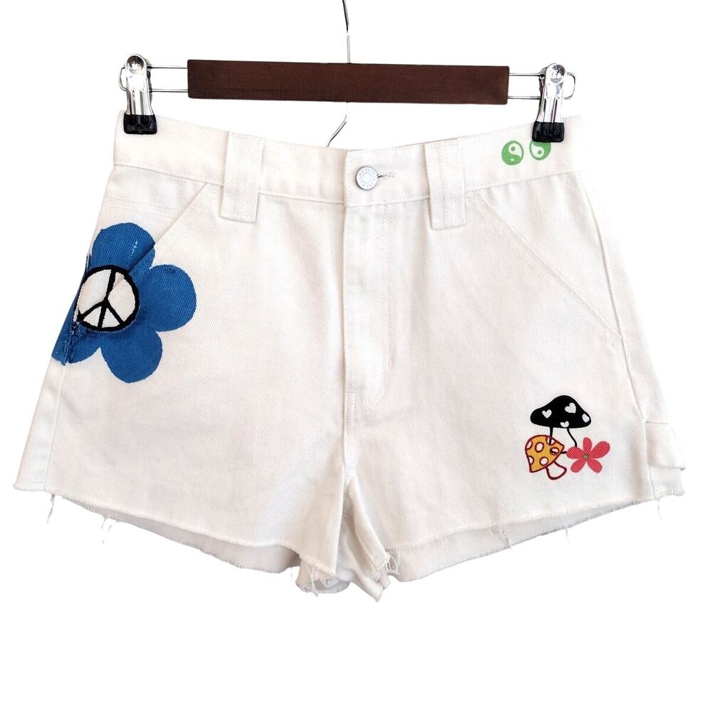 PacSun | White Hippie Cut-Off Jean Shorts PEACE YIN & YANG MUSHROOMS FLOWER